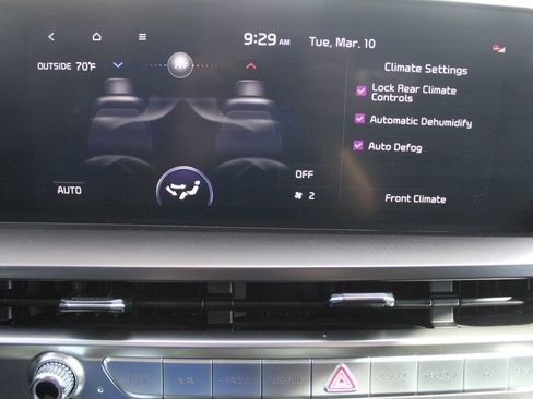 Used 2025 Kia Telluride S image 48