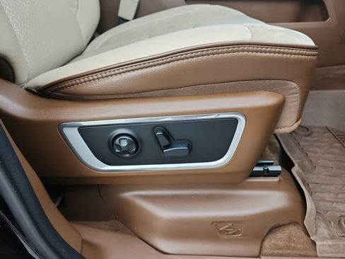 Used 2021 RAM 1500 Laramie image 21