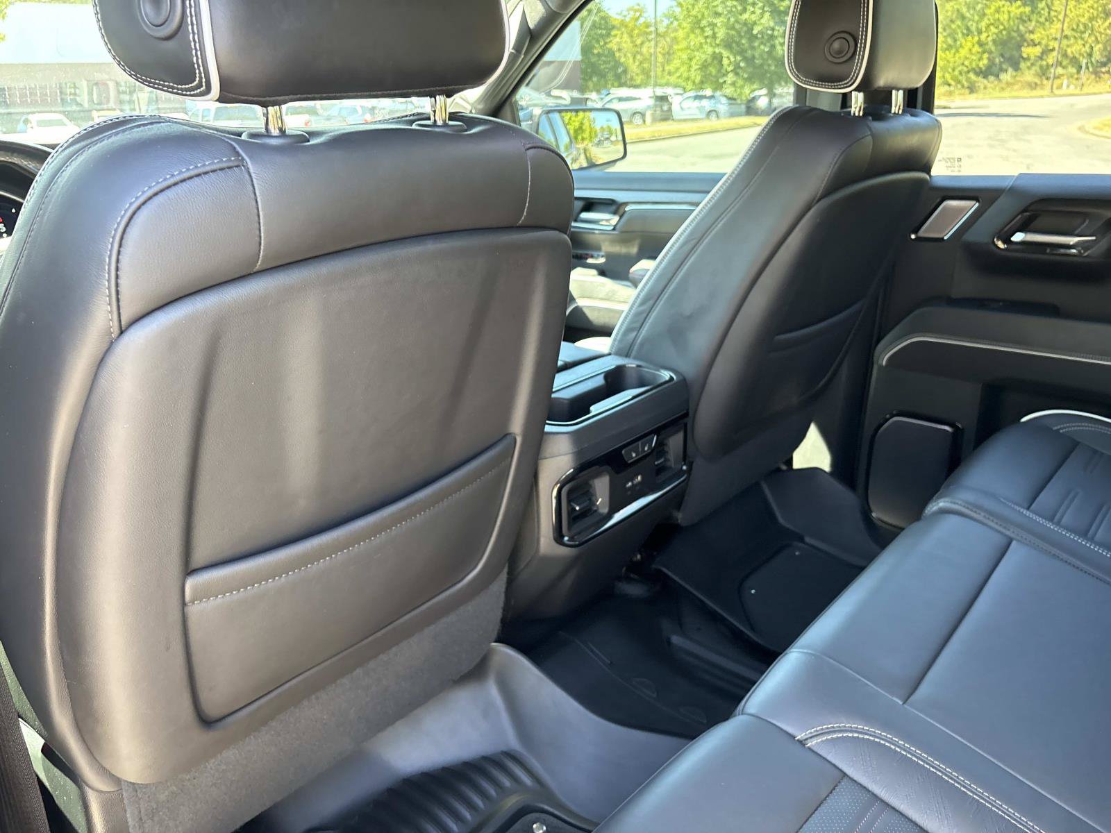Used 2023 GMC Sierra 1500 AT4X AWD/4WD image 31