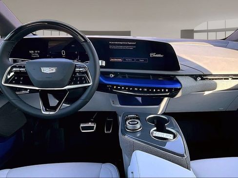 New 2027 Cadillac Optiq Luxury RWD image 5
