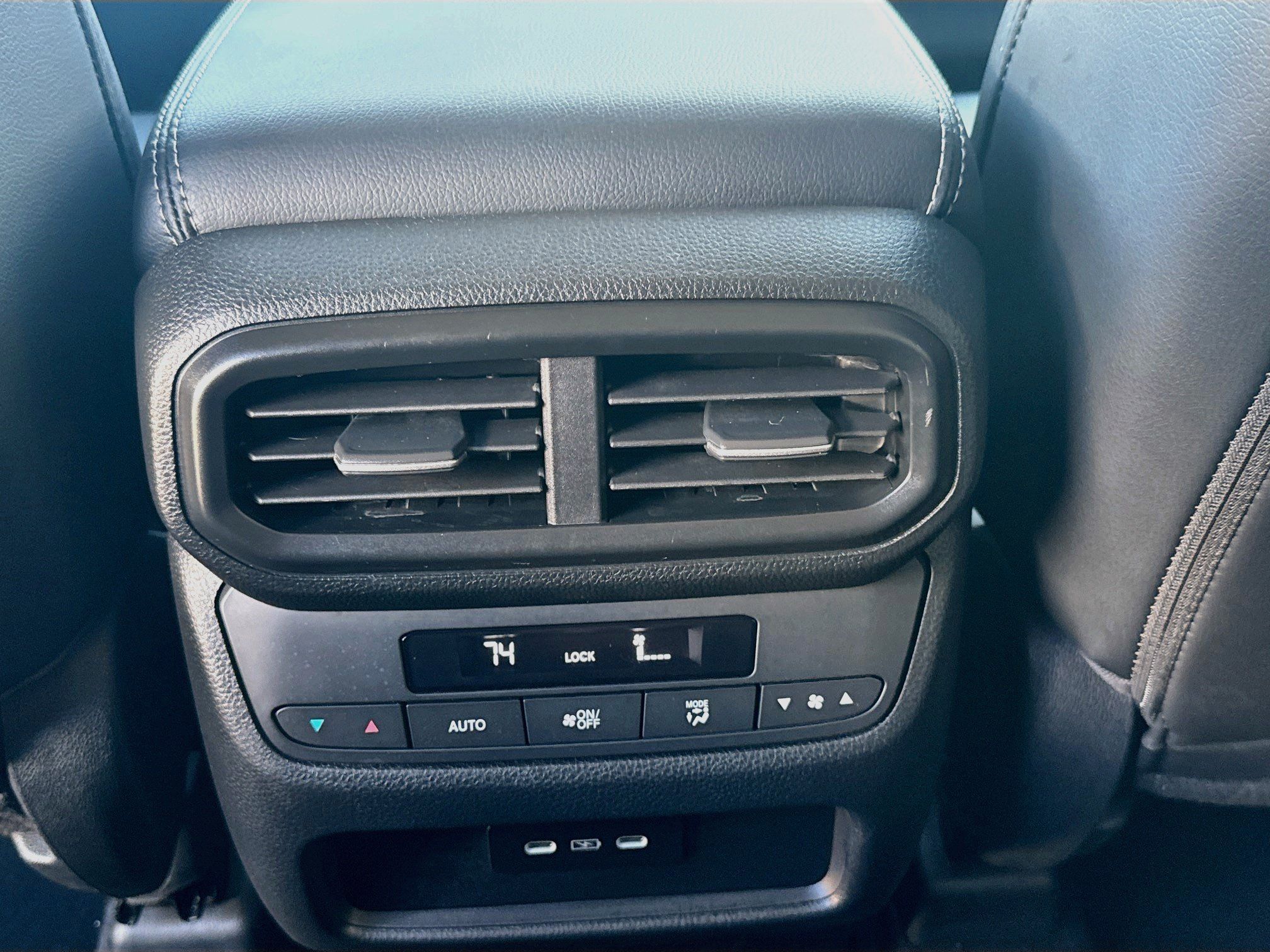 Used 2025 Honda Pilot EX-L image 22