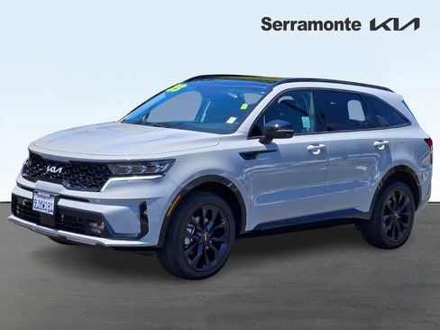Used 2023 Kia Sorento SX AWD/4WD image 8