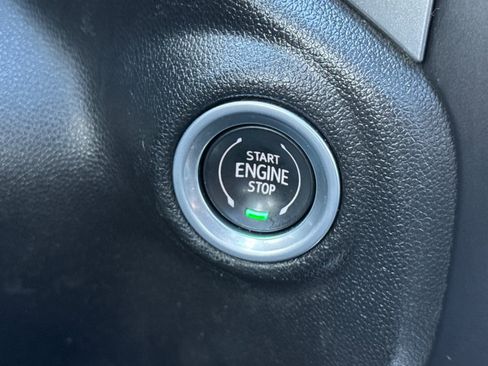 Used 2021 Chevrolet Silverado 1500 LT Trail Boss w/ Convenience Package II image 19