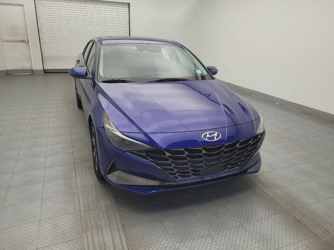 Used 2023 Hyundai Elantra Limited image 14