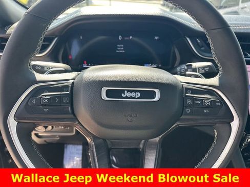 Used 2024 Jeep Grand Cherokee Limited w/ Trailer Tow Package image 18