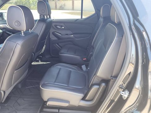 Used 2023 Chevrolet Traverse Premier w/ LPO, Cargo Package FWD image 23