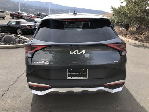 Used 2024 Kia Sportage LX image 9