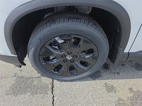 New 2026 Honda Pilot Black Edition image 10