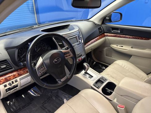 Used 2012 Subaru Outback 2.5i Limited w/ Moonroof Pkg image 11