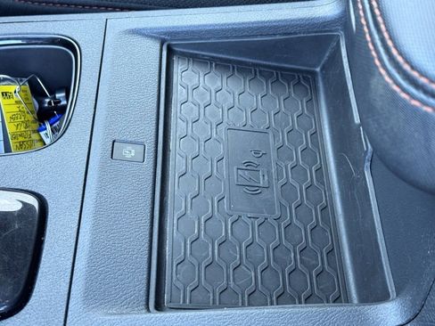 Used 2022 Nissan Frontier PRO-4X image 19