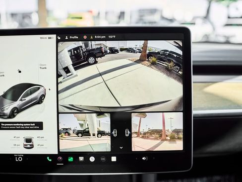 Used 2023 Tesla Model 3 Standard Range RWD image 26
