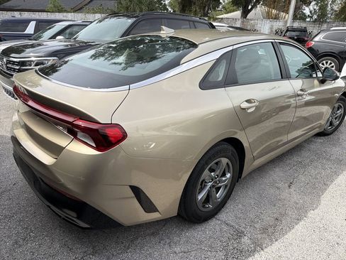 Used 2022 Kia K5 LXS FWD image 10