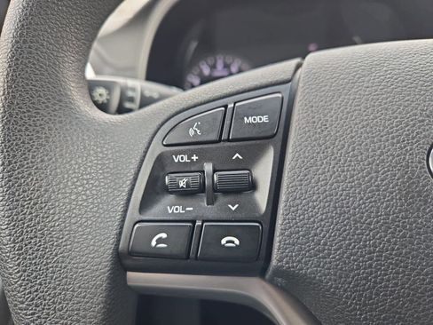 Used 2020 Hyundai Tucson Value w/ Cargo Package image 22