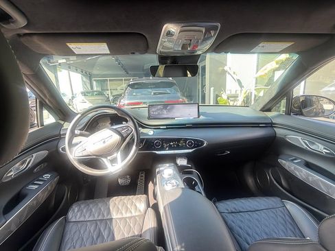 Used 2023 Genesis GV70 3.5T Sport w/ Sport Advanced Package AWD/4WD image 5