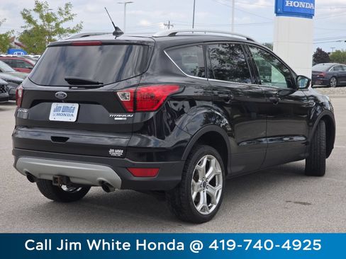 Used 2019 Ford Escape Titanium AWD/4WD image 14