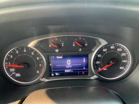 Used 2021 GMC Acadia SLE w/ Driver Convenience Package FWD image 23