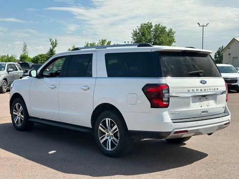 Used 2024 Ford Expedition Max Limited AWD/4WD image 5