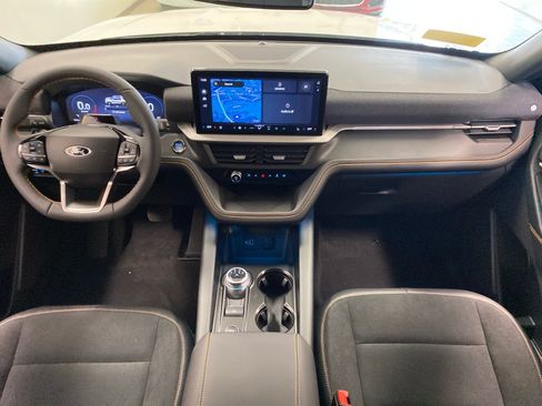 New 2026 Ford Explorer Tremor w/ Tremor Ultimate Package AWD/4WD image 12