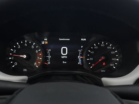 New 2026 Jeep Compass Limited image 18