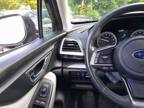 Used 2022 Subaru Forester Premium AWD/4WD image 17