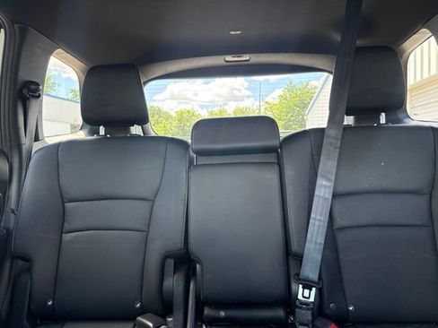 Used 2023 Honda Passport EX-L image 8