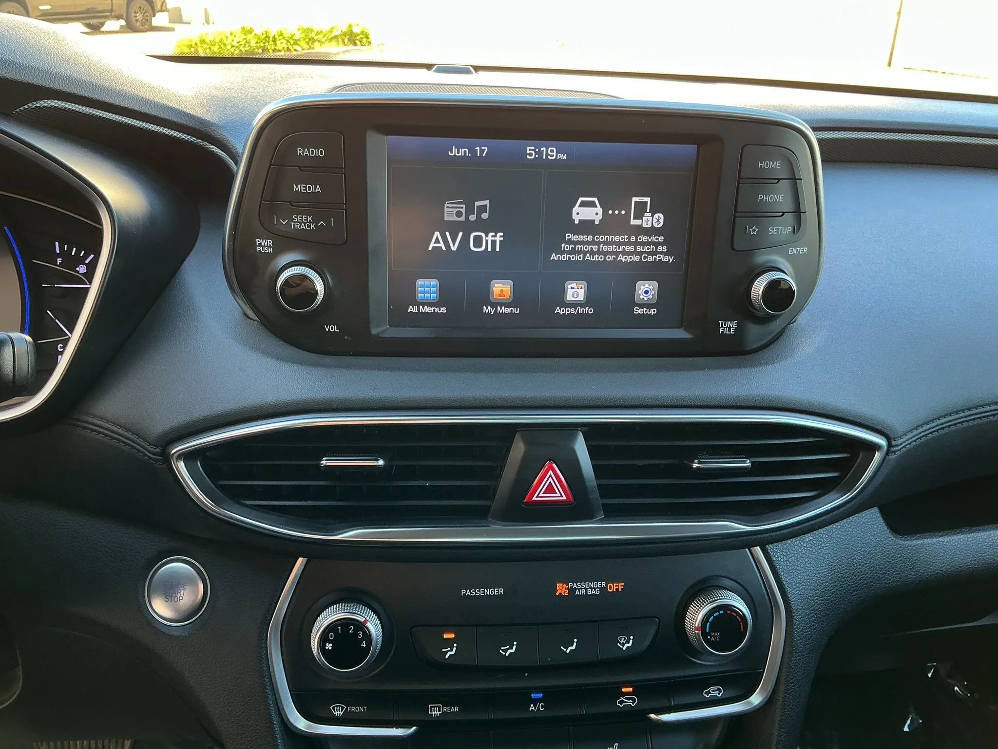 Used 2019 Hyundai Santa Fe SEL FWD image 22