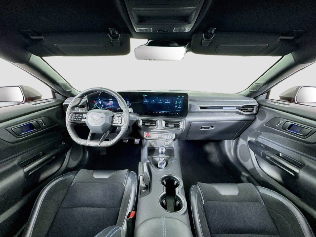 Used 2025 Ford Mustang Dark Horse RWD image 18
