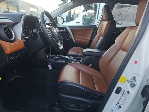 Used 2016 Toyota RAV4 Limited image 7