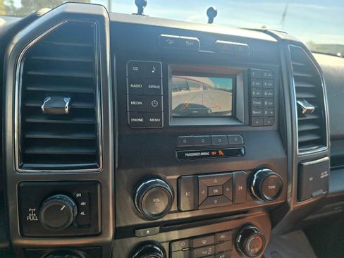 Used 2017 Ford F150 XLT w/ Equipment Group 301A Mid image 25