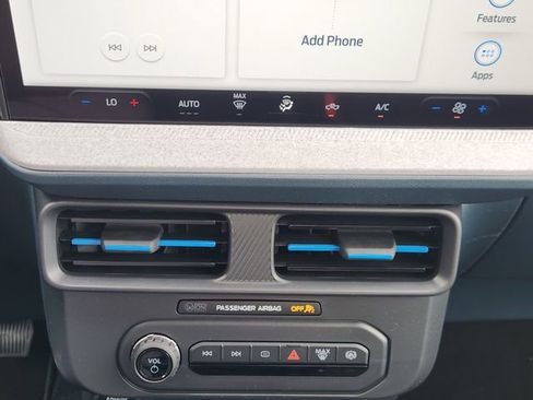 New 2026 Ford Maverick XLT image 13