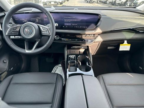 New 2025 Buick Envision Preferred image 5