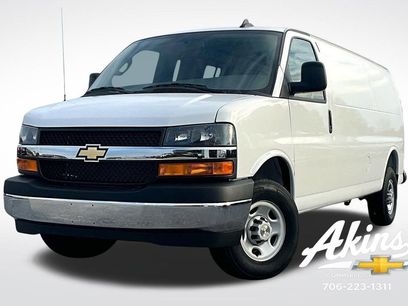 New 2025 Chevrolet Express 3500 Extended w/ Driver Convenience Package