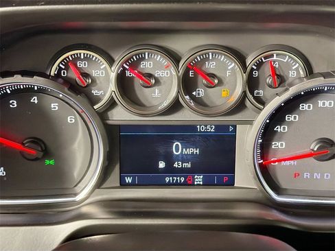 Used 2021 Chevrolet Silverado 1500 RST image 13