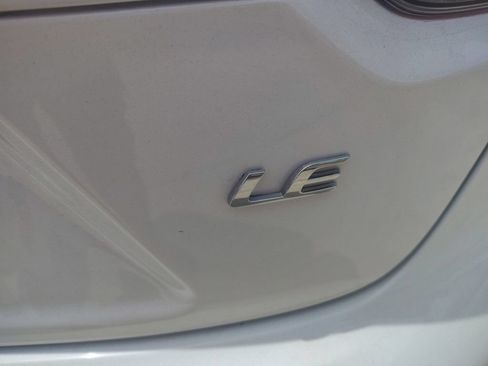 Used 2024 Toyota Corolla LE FWD image 10
