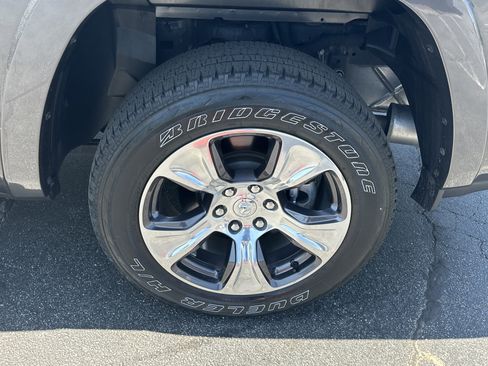 Used 2022 RAM 1500 Laramie AWD/4WD image 23