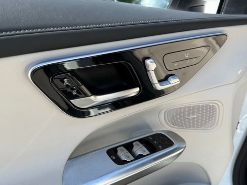 Used 2023 Mercedes-Benz GLC 300 image 23