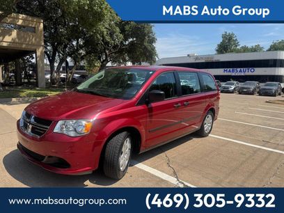 Used 2015 Dodge Grand Caravan American Value Package w/ UConnect Hands-Free Group