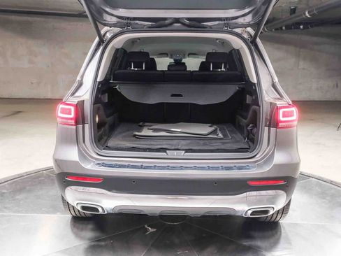 Used 2023 Mercedes-Benz GLB 250 image 31