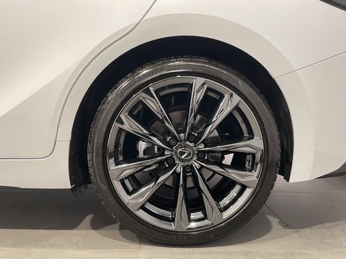 Used 2025 Lexus IS 350 F Sport image 9
