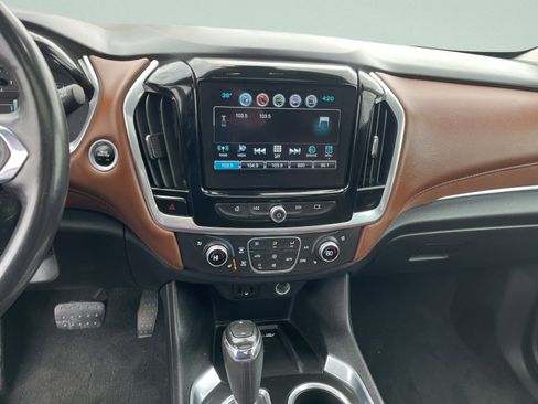 Used 2019 Chevrolet Traverse High Country image 13