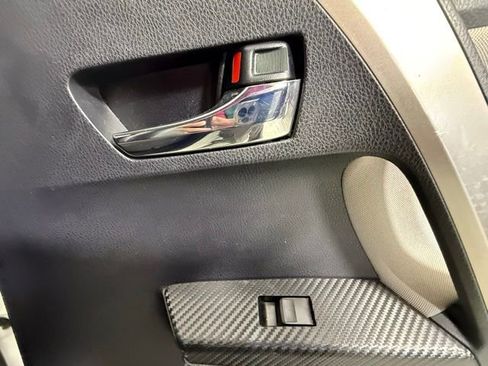 Used 2014 Toyota RAV4 XLE image 29