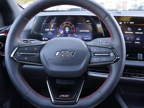 New 2027 Chevrolet Equinox RS w/ Safety and Technology Package AWD/4WD image 7