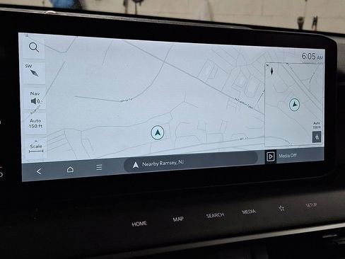 Used 2024 Kia EV9 Wind image 12