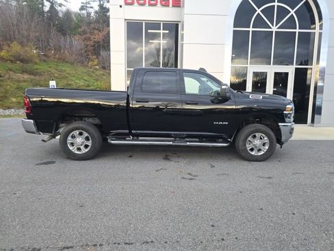 Used 2025 RAM 2500 Big Horn image 7