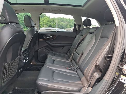 Used 2018 Audi Q7 3.0T Prestige w/ Prestige Package AWD/4WD image 21