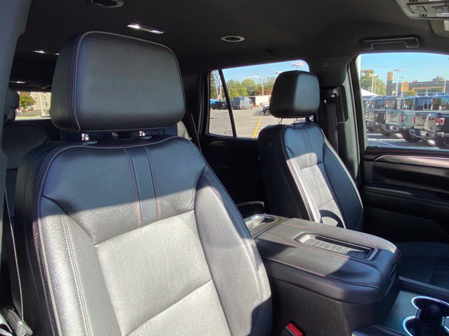 Used 2023 Chevrolet Tahoe RST w/ Sport Performance Package AWD/4WD image 23