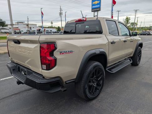 Used 2023 Chevrolet Colorado Trail Boss w/ LPO, Skid Plate Package AWD/4WD image 5
