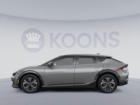 Used 2022 Kia EV6 Wind AWD/4WD image 2