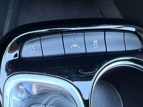 Certified 2024 Buick Encore GX Sport Touring w/ Comfort Package image 18