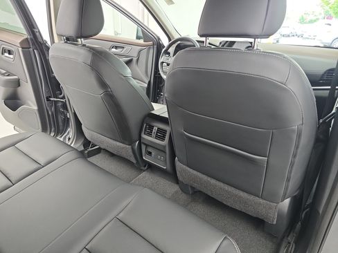 Certified 2023 Nissan Rogue SL w/ SL Premium Package AWD/4WD image 11